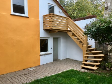 Renovierung Hausfassade und Treppe